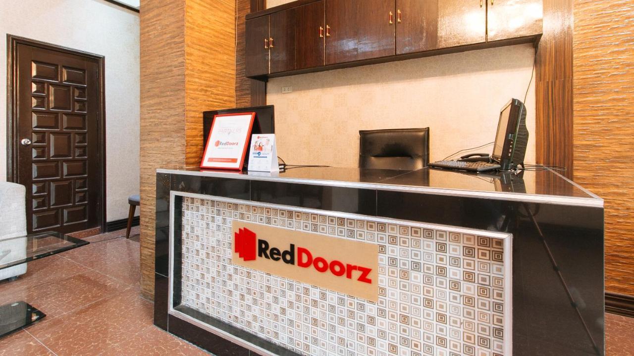 Reddoorz Plus At Canley Residential Pasig City Buitenkant foto