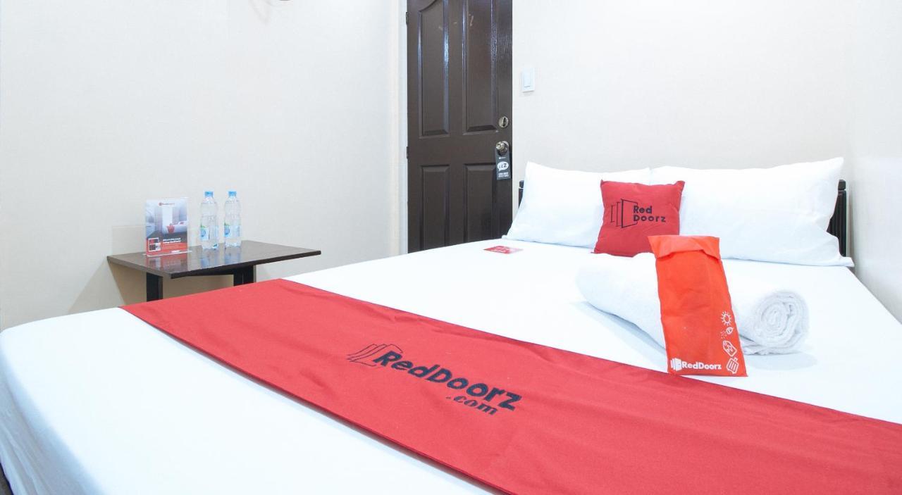 Reddoorz Plus At Canley Residential Pasig City Buitenkant foto