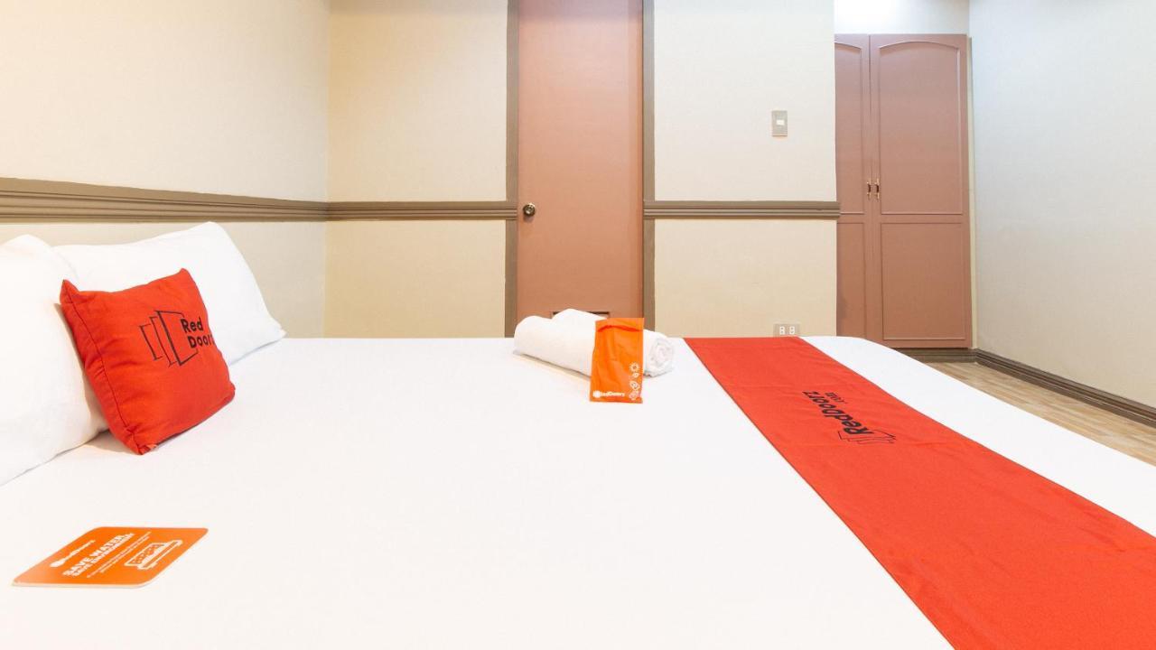 Reddoorz Plus At Canley Residential Pasig City Buitenkant foto