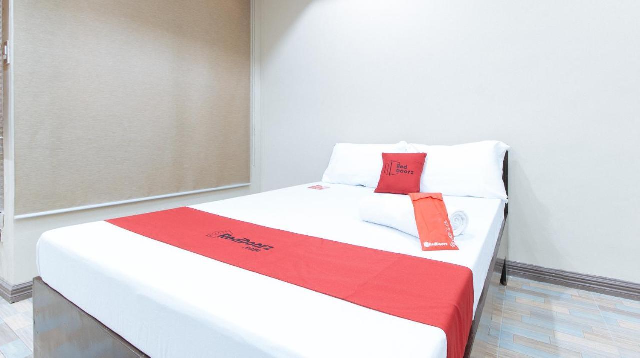 Reddoorz Plus At Canley Residential Pasig City Buitenkant foto