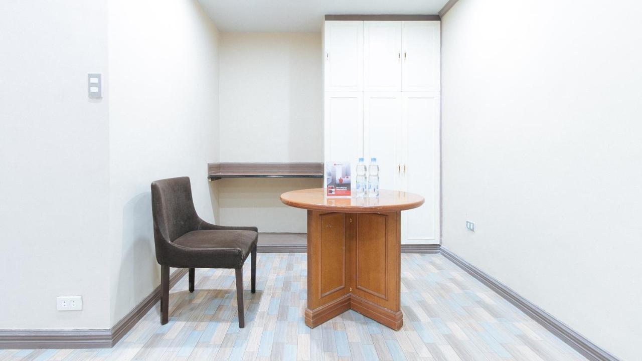 Reddoorz Plus At Canley Residential Pasig City Buitenkant foto