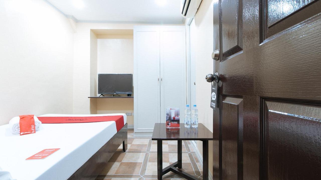 Reddoorz Plus At Canley Residential Pasig City Buitenkant foto