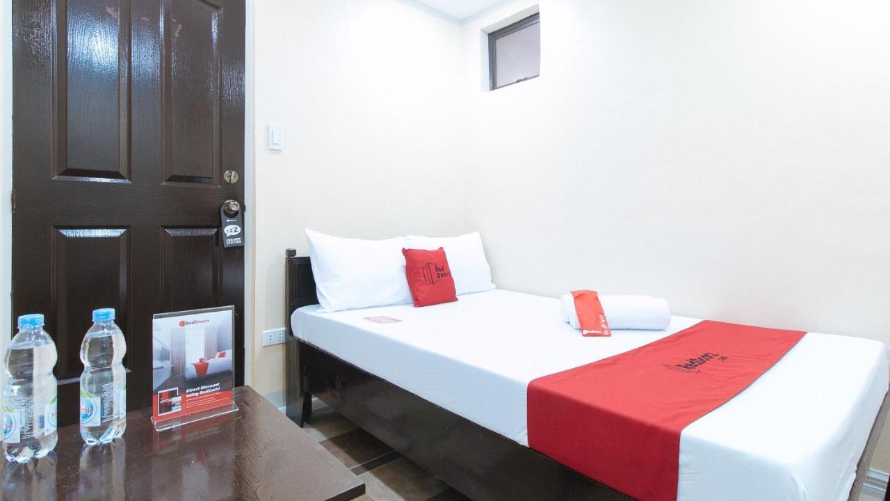 Reddoorz Plus At Canley Residential Pasig City Buitenkant foto