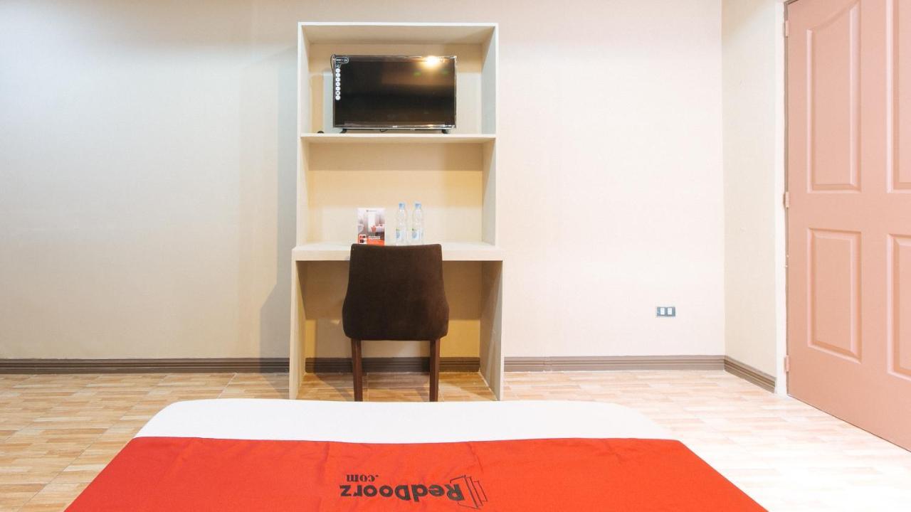 Reddoorz Plus At Canley Residential Pasig City Buitenkant foto