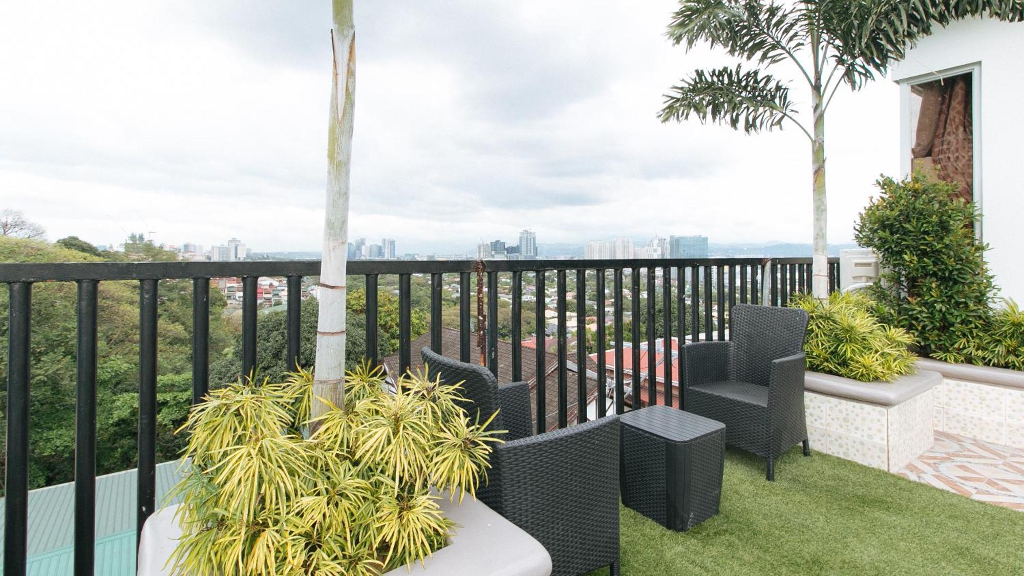 Reddoorz Plus At Canley Residential Pasig City Buitenkant foto